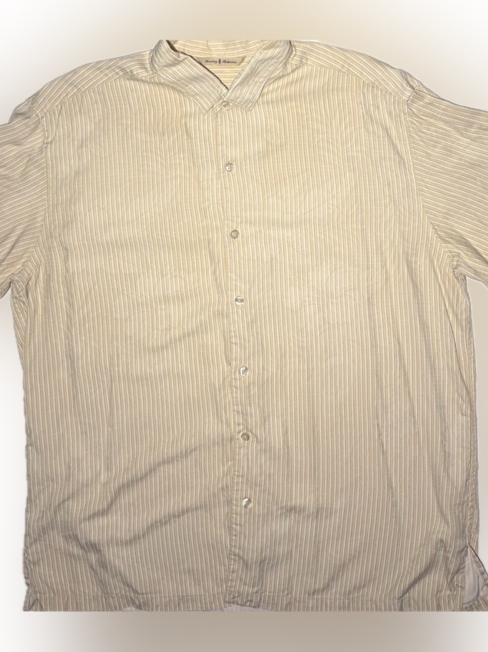 Tommy Bahama Men's Striped & Floral Pattern Button Down Shirt 100% Silk.